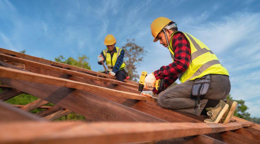 Professional Flat Roofing Installation services in Ridgeway, WI
